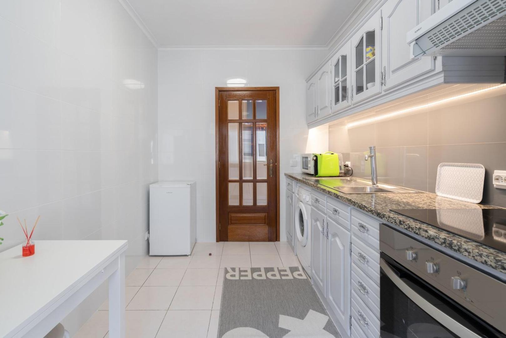 Guestready - Modern 2Br Flat In Vila Nova De Gaia بورتو المظهر الخارجي الصورة